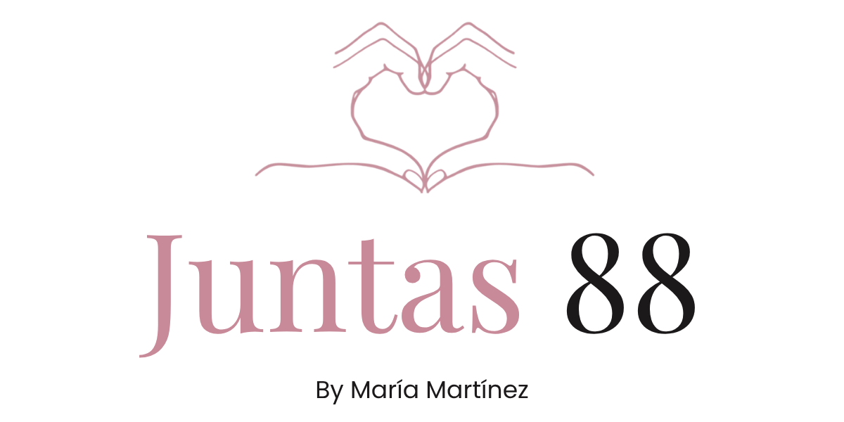 Juntas 88 by María Martínez
